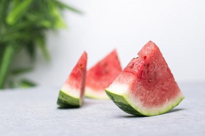 梦见吃瓜口感不好,吃瓜口感不佳背后的寓意与启示