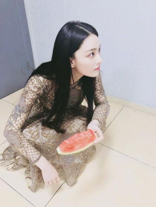 陈璐吃瓜,揭秘娱乐圈幕后故事