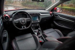 大汉吃瓜名爵,名爵风云录