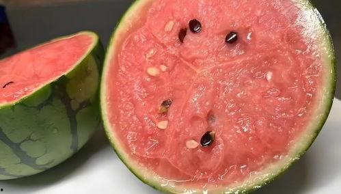 怎么拿瓜比较方便吃,瓜果食用便捷指南